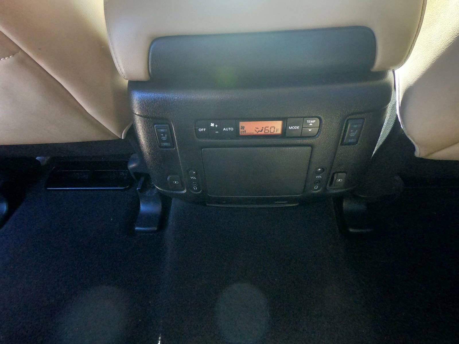 Used 2018 Nissan Armada Platinum w/ Captain Seat Package image 26