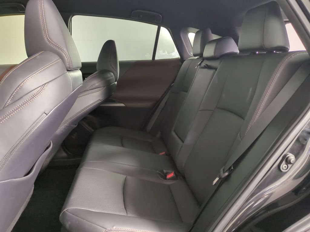 Used 2021 Toyota Venza Limited AWD/4WD image 16