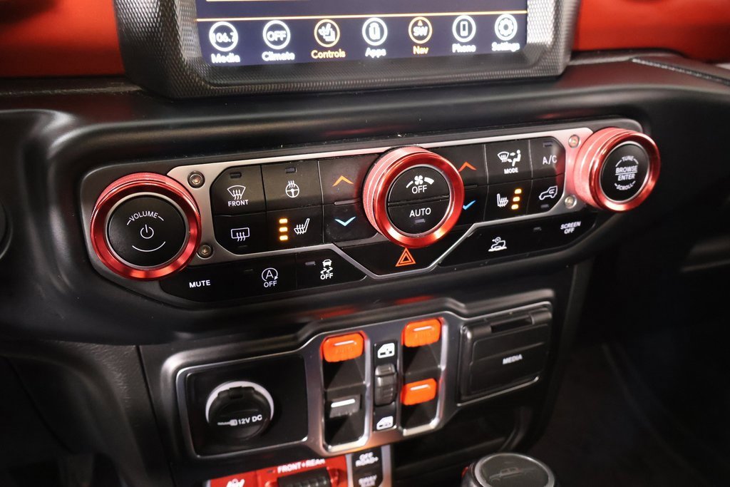 Used 2023 Jeep Gladiator Rubicon w/ Cold Weather Group image 9