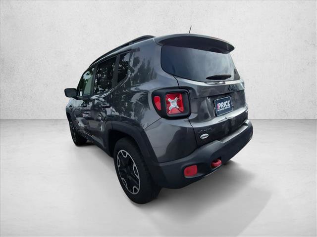Used 2016 Jeep Renegade Trailhawk w/ Premium Trailhawk Package AWD/4WD image 6