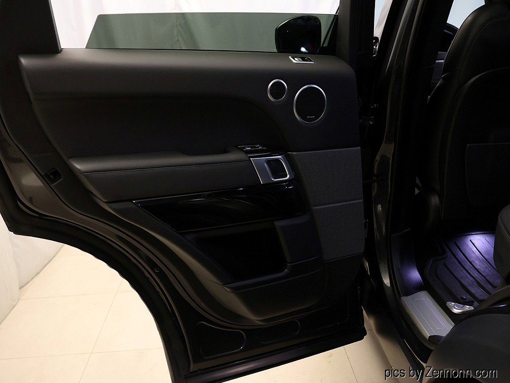 Used 2022 Land Rover Range Rover Sport HST AWD/4WD image 29