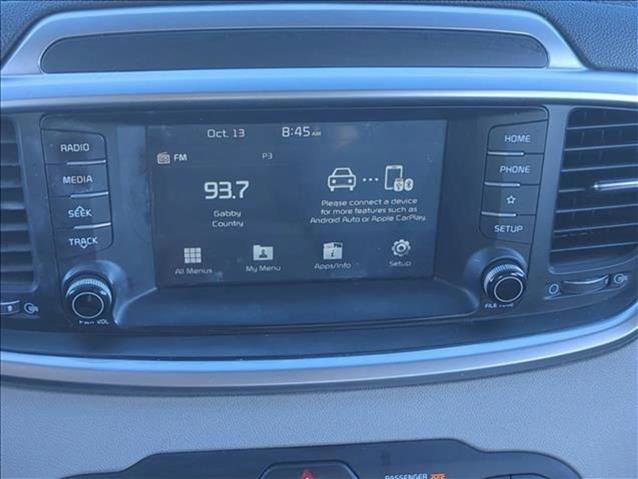 Used 2019 Kia Sorento LX image 14
