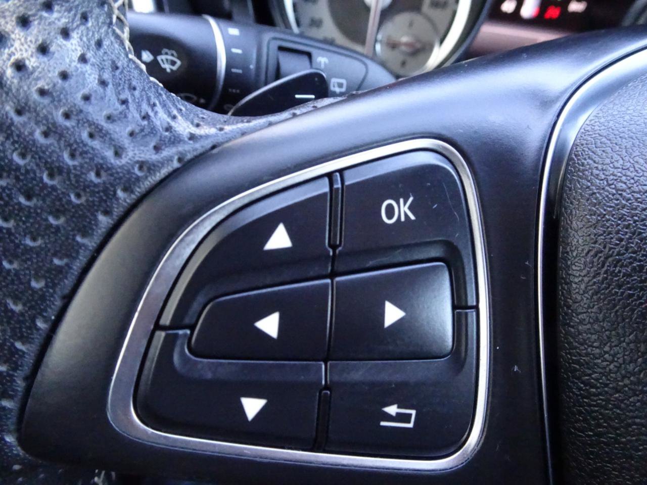 Used 2017 Mercedes-Benz GLA 250 4MATIC image 20