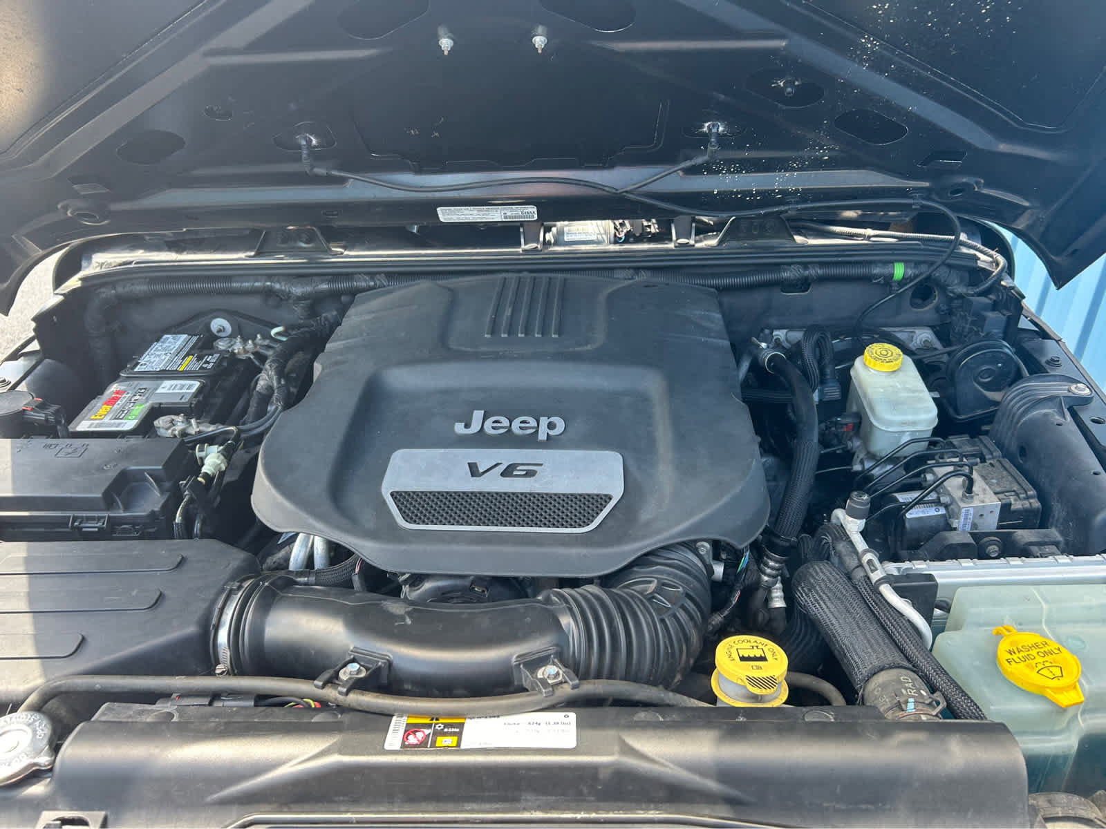 Used 2014 Jeep Wrangler Unlimited Sport w/ Quick Order Package 24S image 5