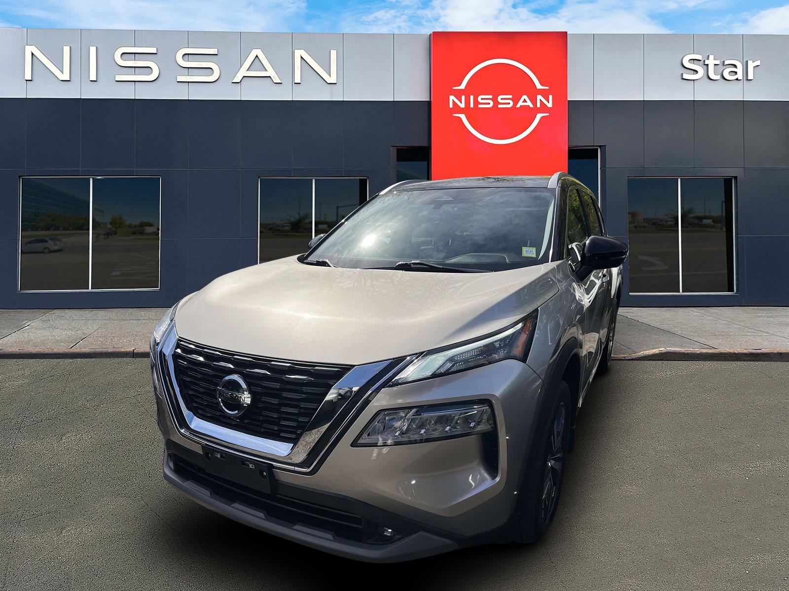 Used 2021 Nissan Rogue SL AWD/4WD image 3