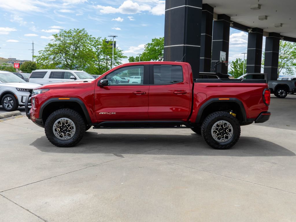 Used 2023 GMC Canyon AT4X w/ Edition 1 AWD/4WD image 4