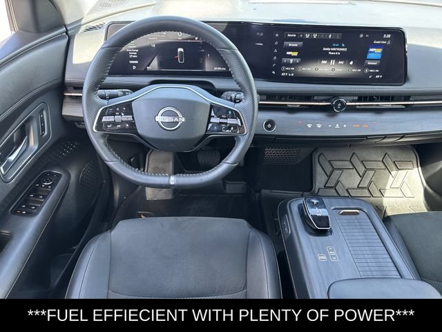 Used 2024 Nissan Ariya AWD image 11