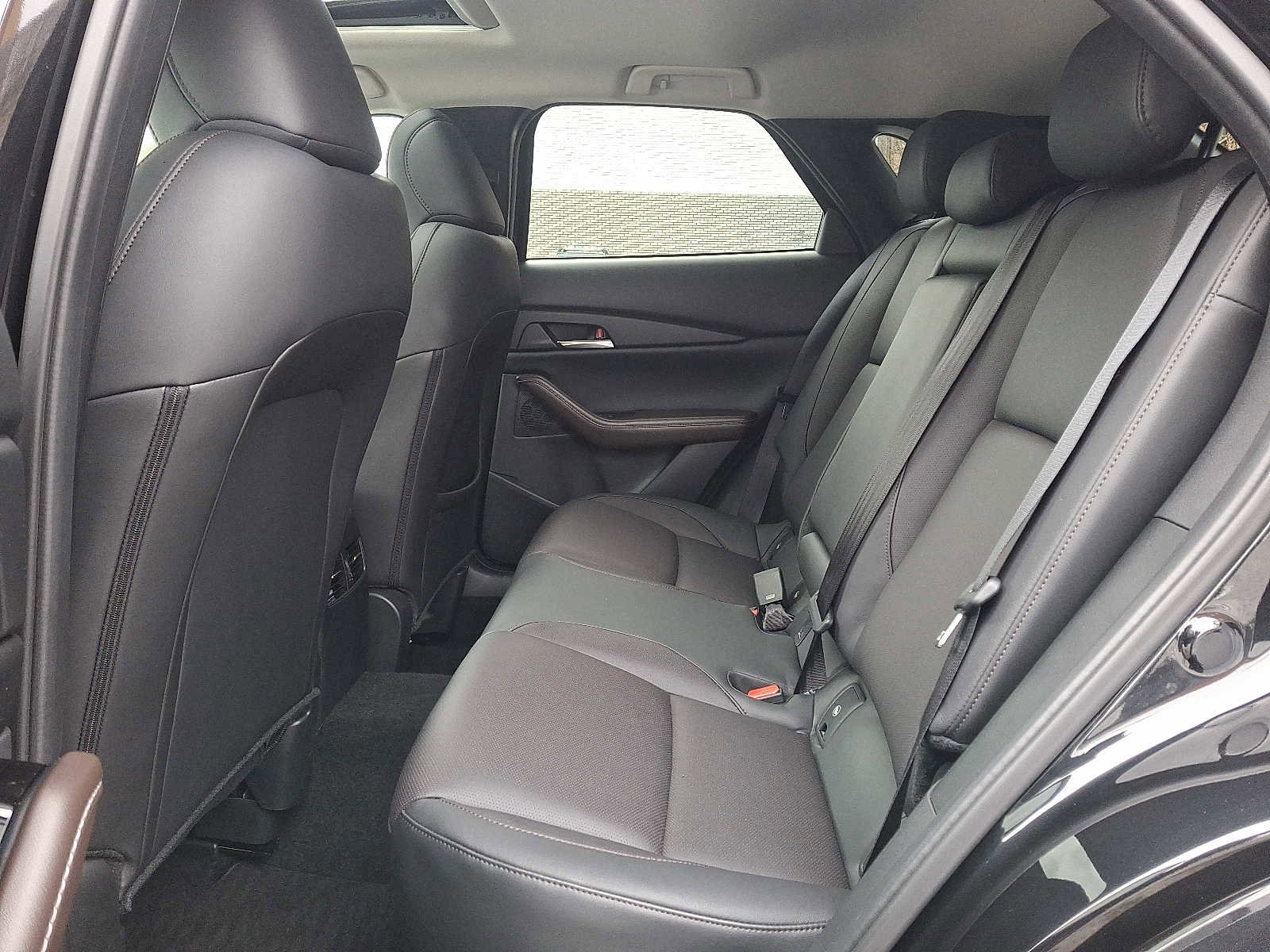 Certified 2025 MAZDA CX-30 2.5 Turbo w/ Premium Plus Pkg image 10