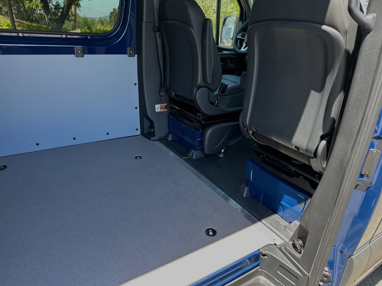 Used 2024 Mercedes-Benz Sprinter 144 Cargo image 12