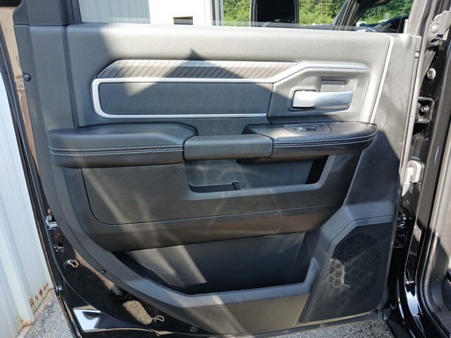 New 2026 RAM 3500 Big Horn AWD/4WD image 20