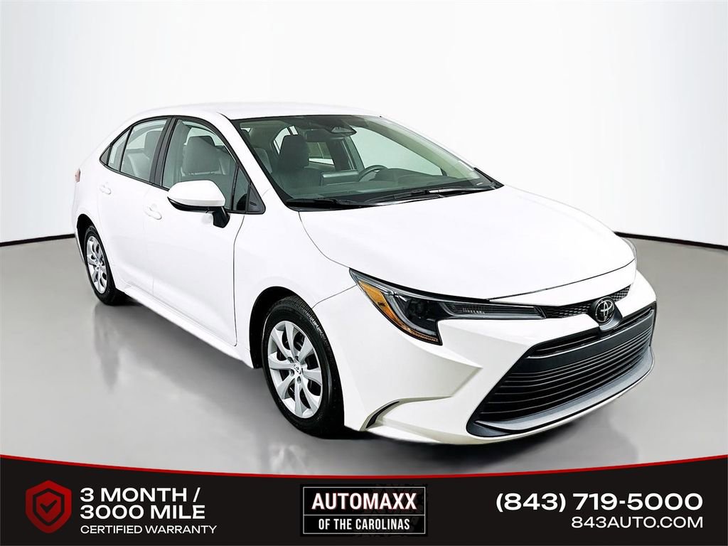 Used 2023 Toyota Corolla LE FWD image 1