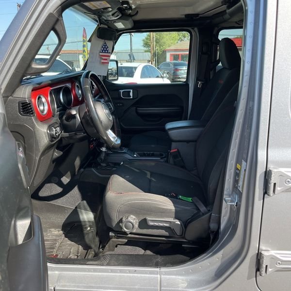 Used 2020 Jeep Gladiator Rubicon image 6