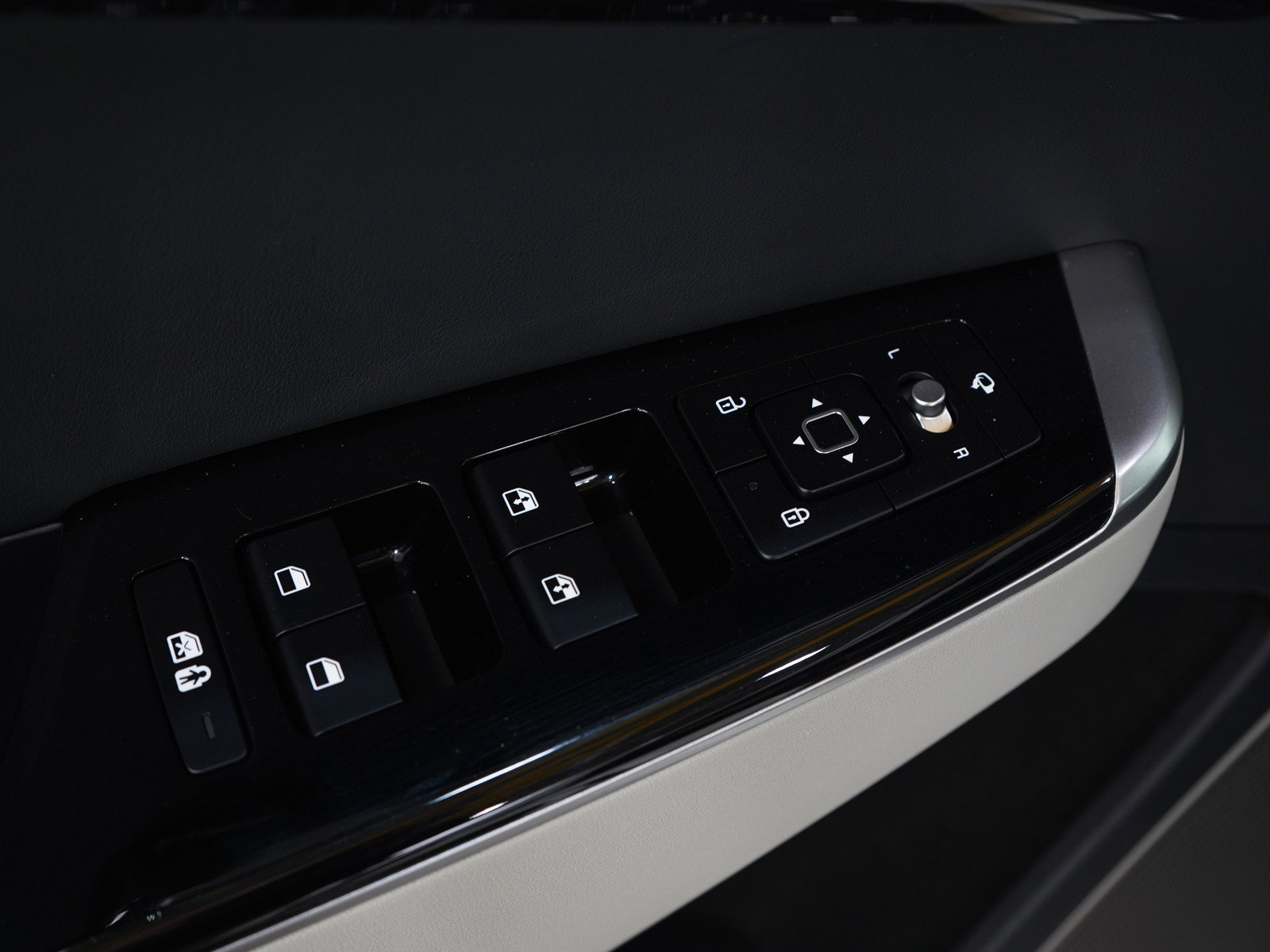 Used 2024 Kia EV6 GT-Line image 21