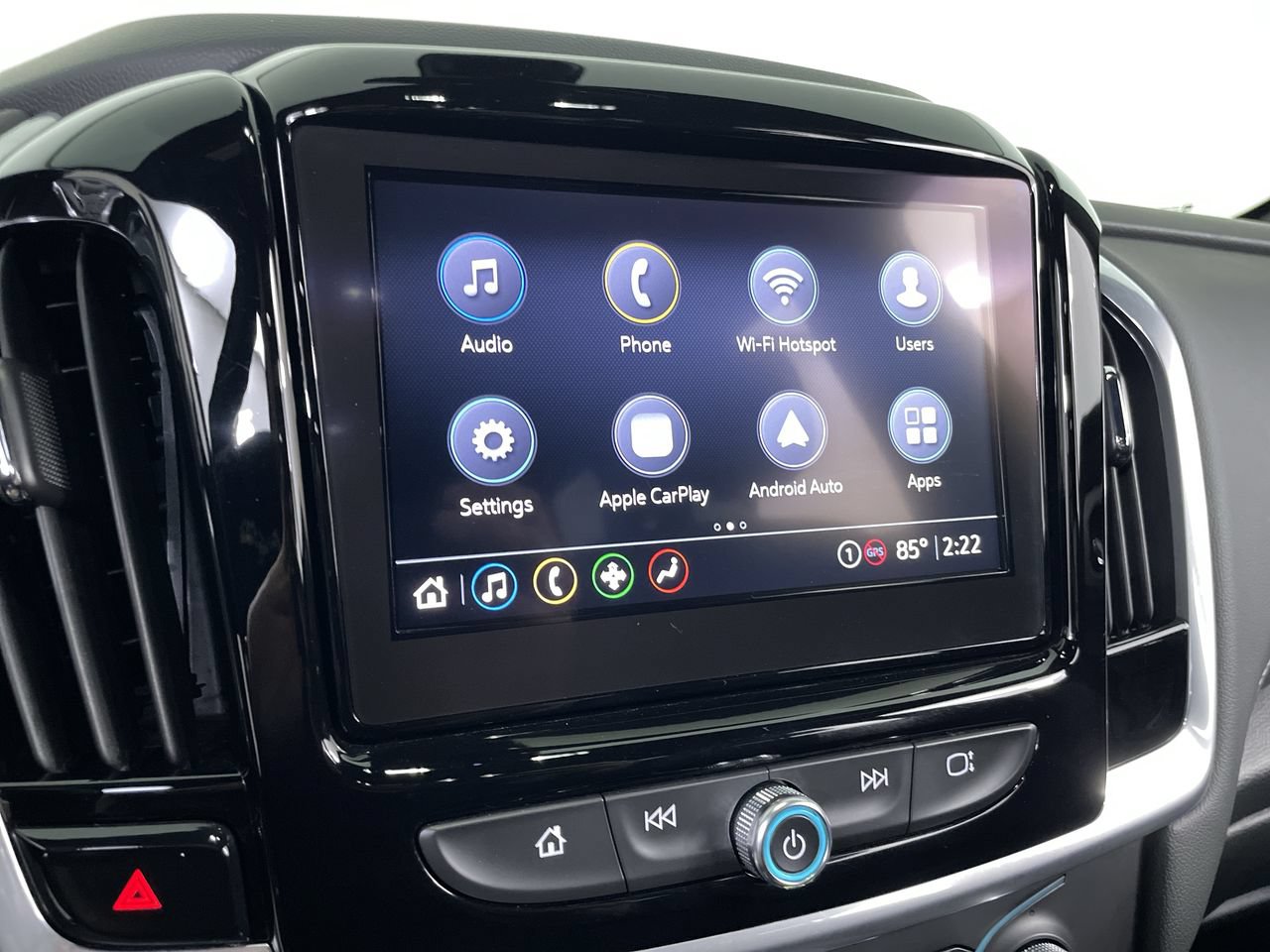 Used 2023 Chevrolet Traverse LT AWD/4WD image 15