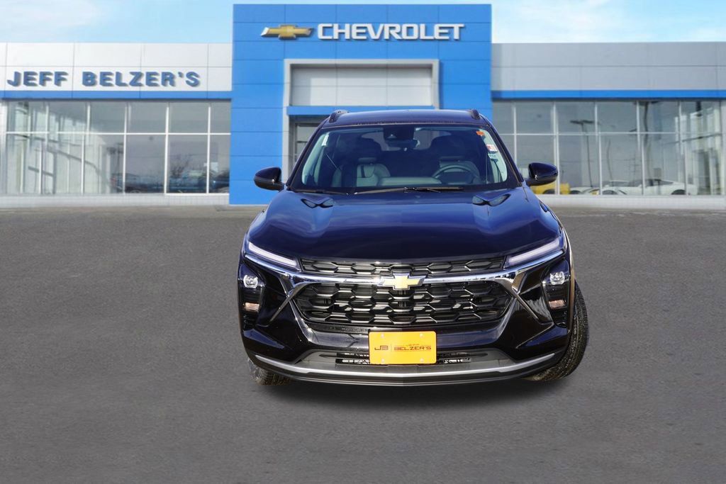 New 2026 Chevrolet Trax LT w/ Driver Confidence Package image 8