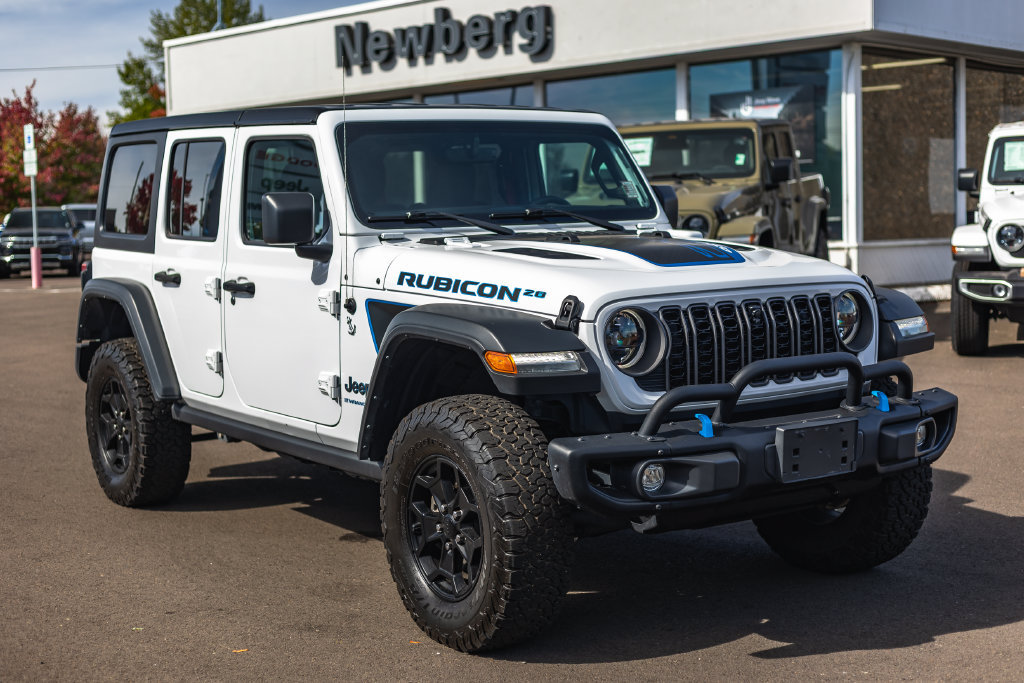 Used 2023 Jeep Wrangler Unlimited Rubicon 4xe AWD/4WD image 7