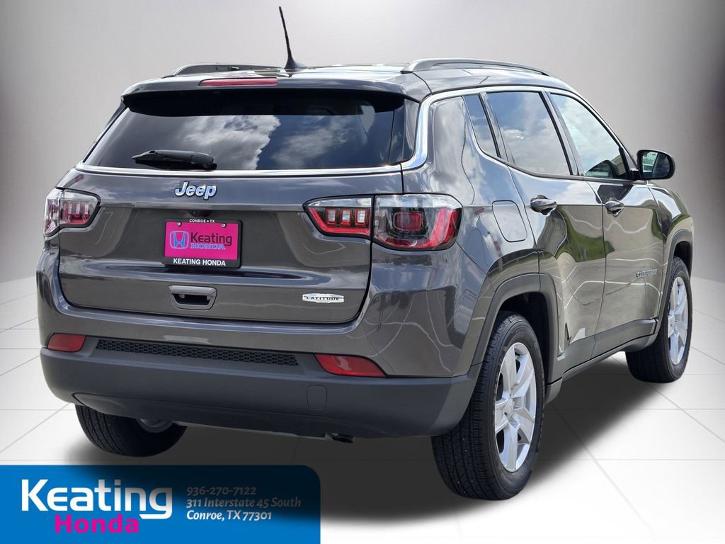 Used 2022 Jeep Compass Latitude FWD image 5