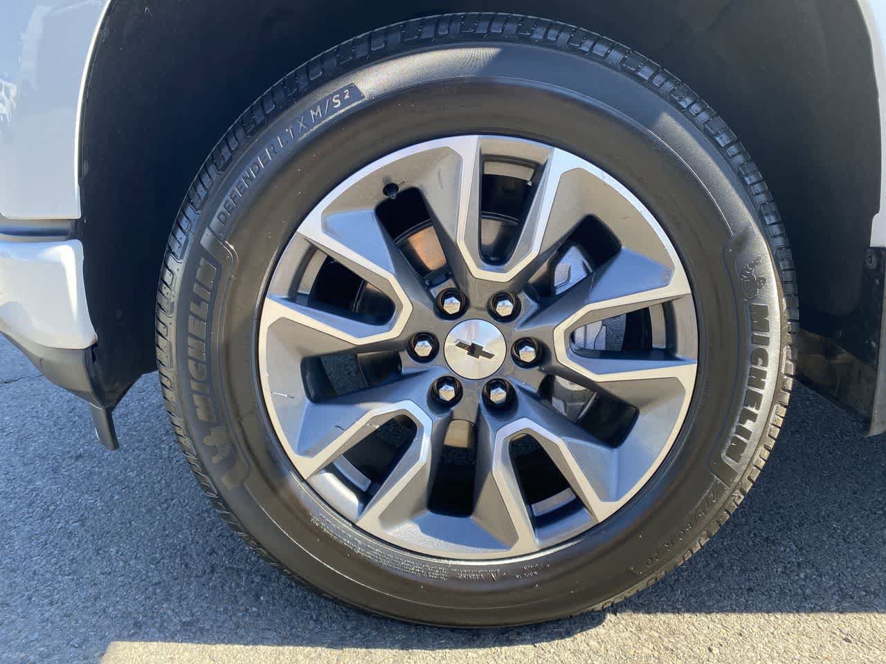 Used 2020 Chevrolet Silverado 1500 RST AWD/4WD image 10