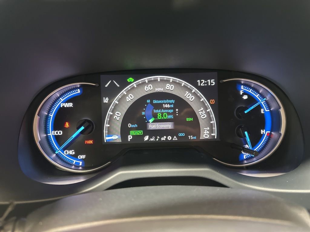 Used 2025 Toyota RAV4 XLE image 26