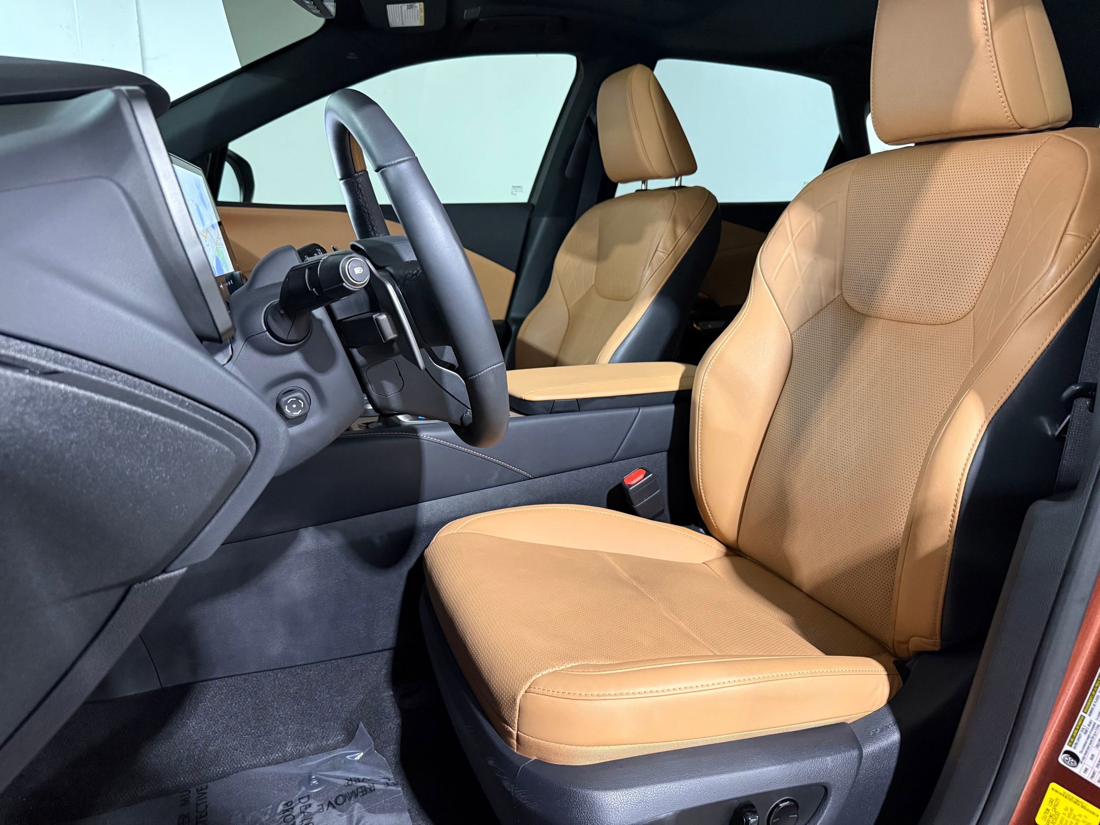 Used 2025 Lexus RX 350 FWD image 4