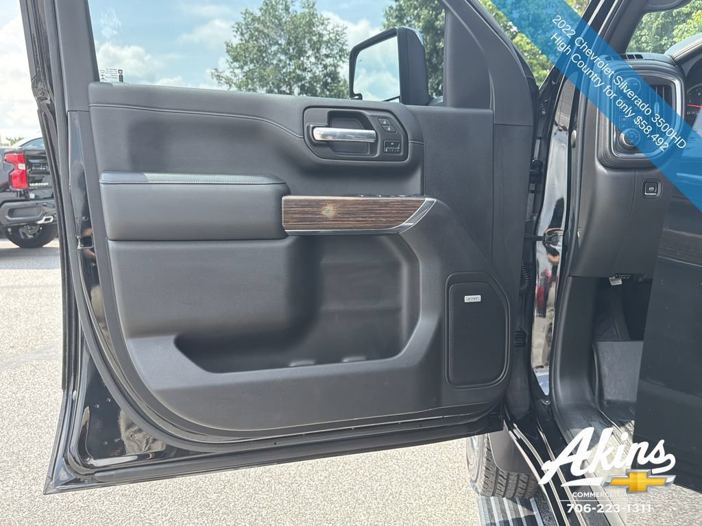Used 2022 Chevrolet Silverado 3500 High Country AWD/4WD image 18