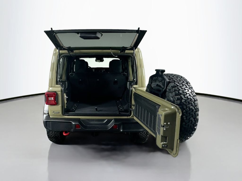 New 2026 Jeep Wrangler Unlimited Rubicon AWD/4WD image 16