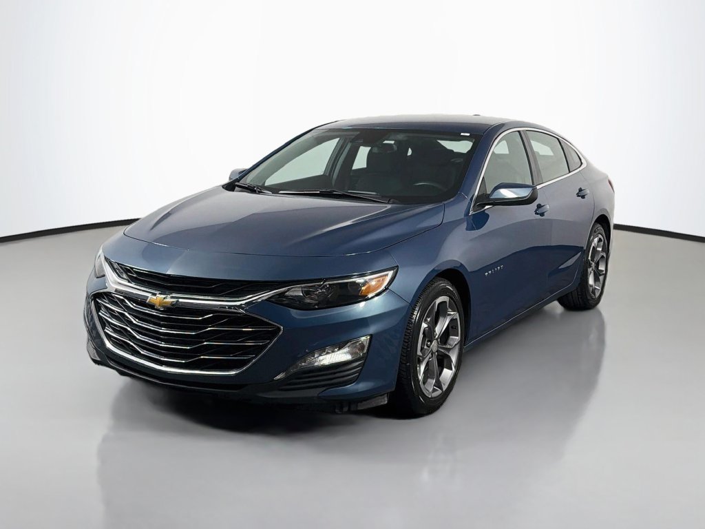 Used 2024 Chevrolet Malibu LT FWD image 3