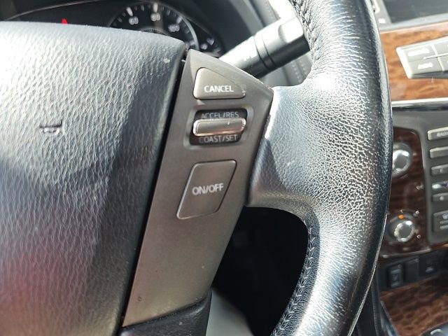 Used 2018 Nissan Armada SL w/ Moonroof Package image 25