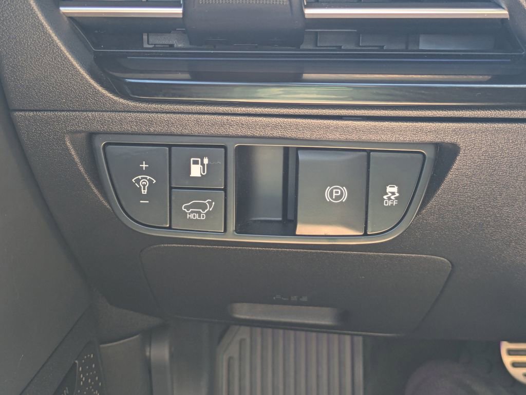 Used 2023 Kia EV6 GT-Line w/ GT-Line Suede Seat Package image 28
