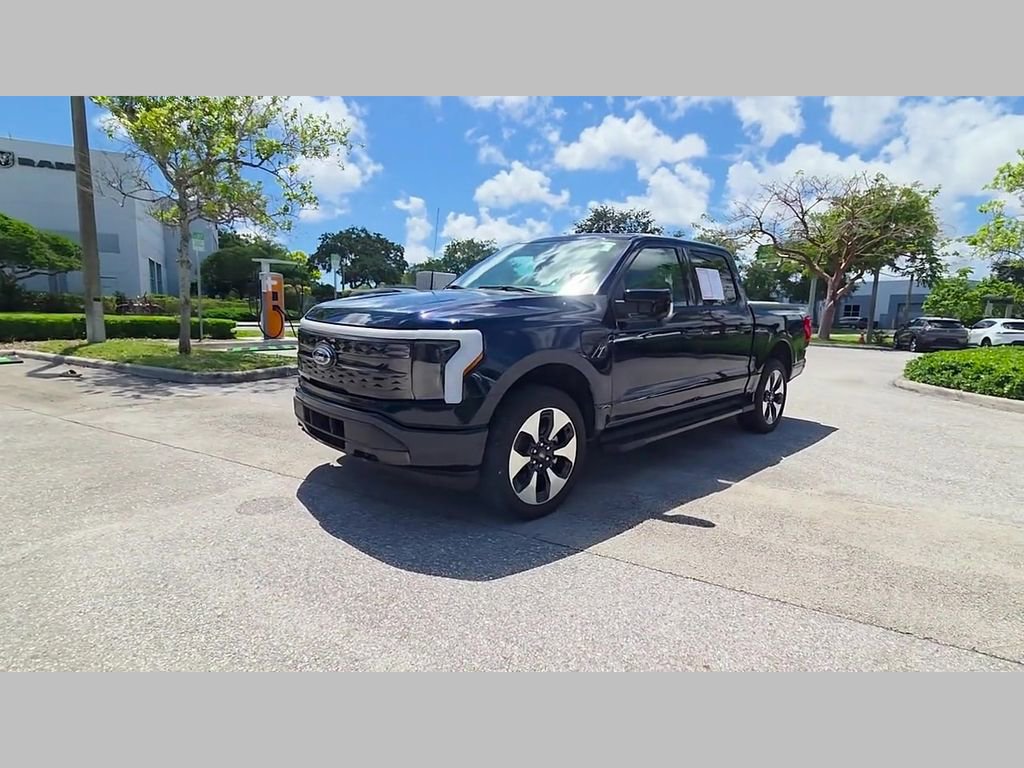 Used 2023 Ford F150 Lightning Platinum AWD/4WD image 48