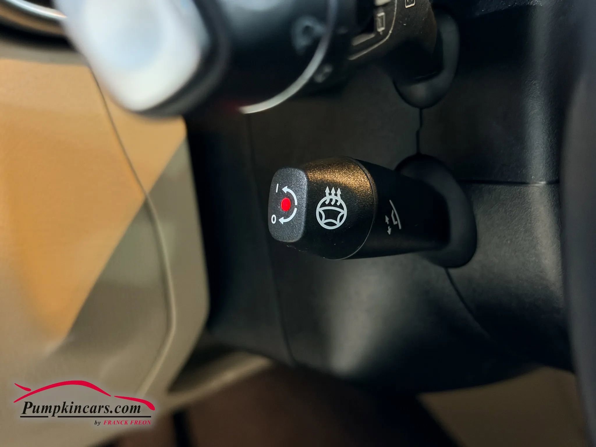 Used 2022 Mercedes-Benz GLC 300 4MATIC w/ Multimedia Package Lite image 29