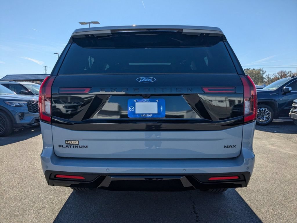 New 2025 Ford Expedition Max Platinum w/ Stealth Performance Package AWD/4WD image 5