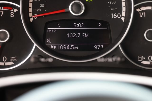 Used 2013 Volkswagen Beetle 2.5 Fender FWD image 49