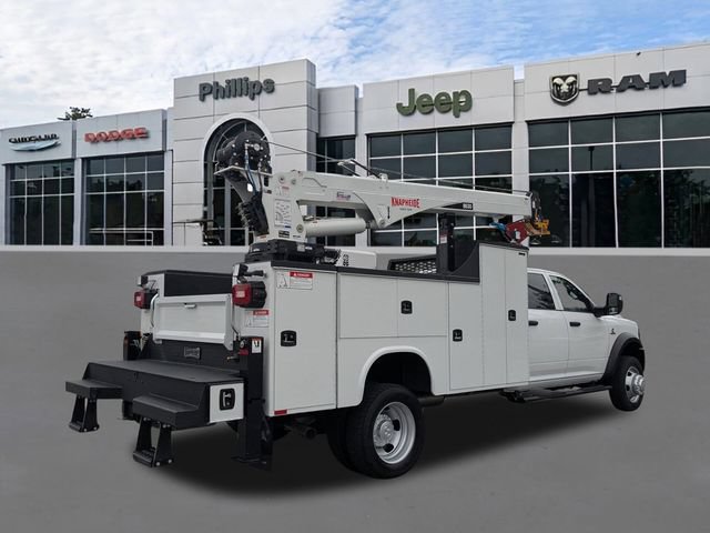 New 2026 RAM 5500 Tradesman AWD/4WD image 4
