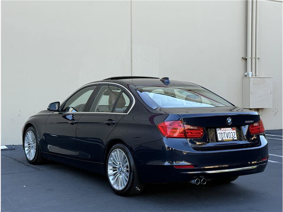 Used 2014 BMW 328i Sedan RWD image 5
