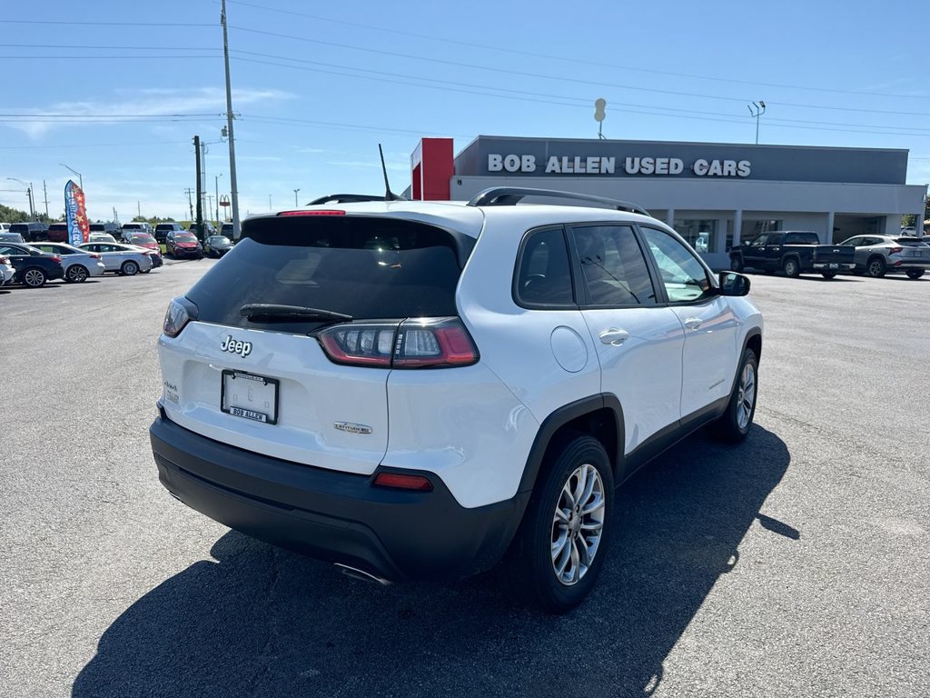 Used 2022 Jeep Cherokee Latitude Lux w/ Sun & Sound Group AWD/4WD image 13