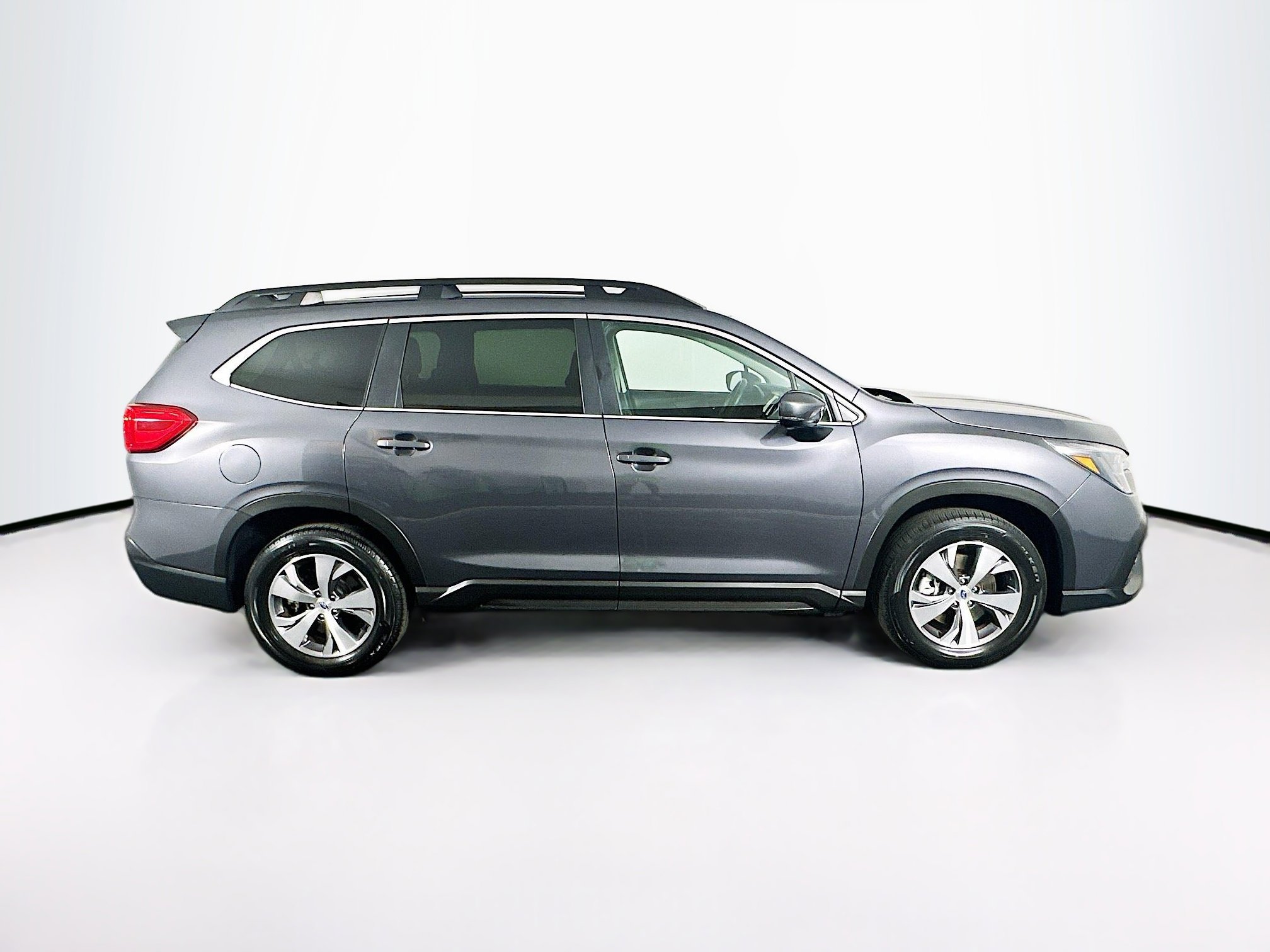 Used 2025 Subaru Ascent Premium image 10