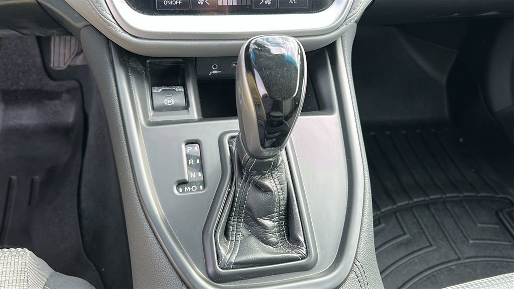 Used 2022 Subaru Outback Premium image 18