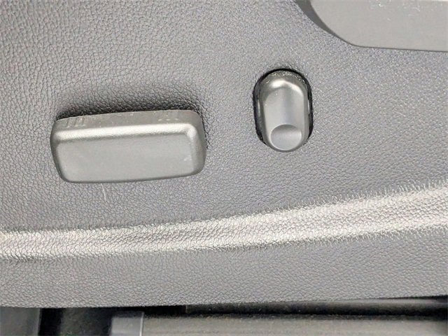 Used 2021 Chevrolet Colorado Z71 image 14