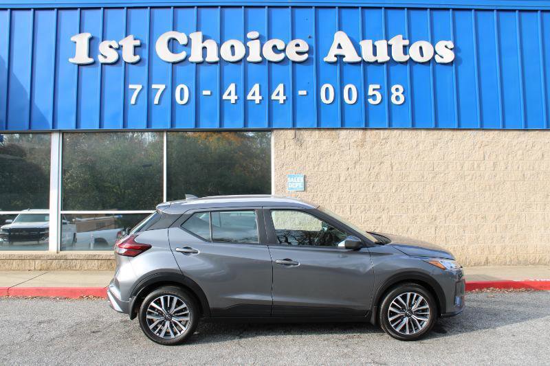 Used 2022 Nissan Kicks SV FWD image 8