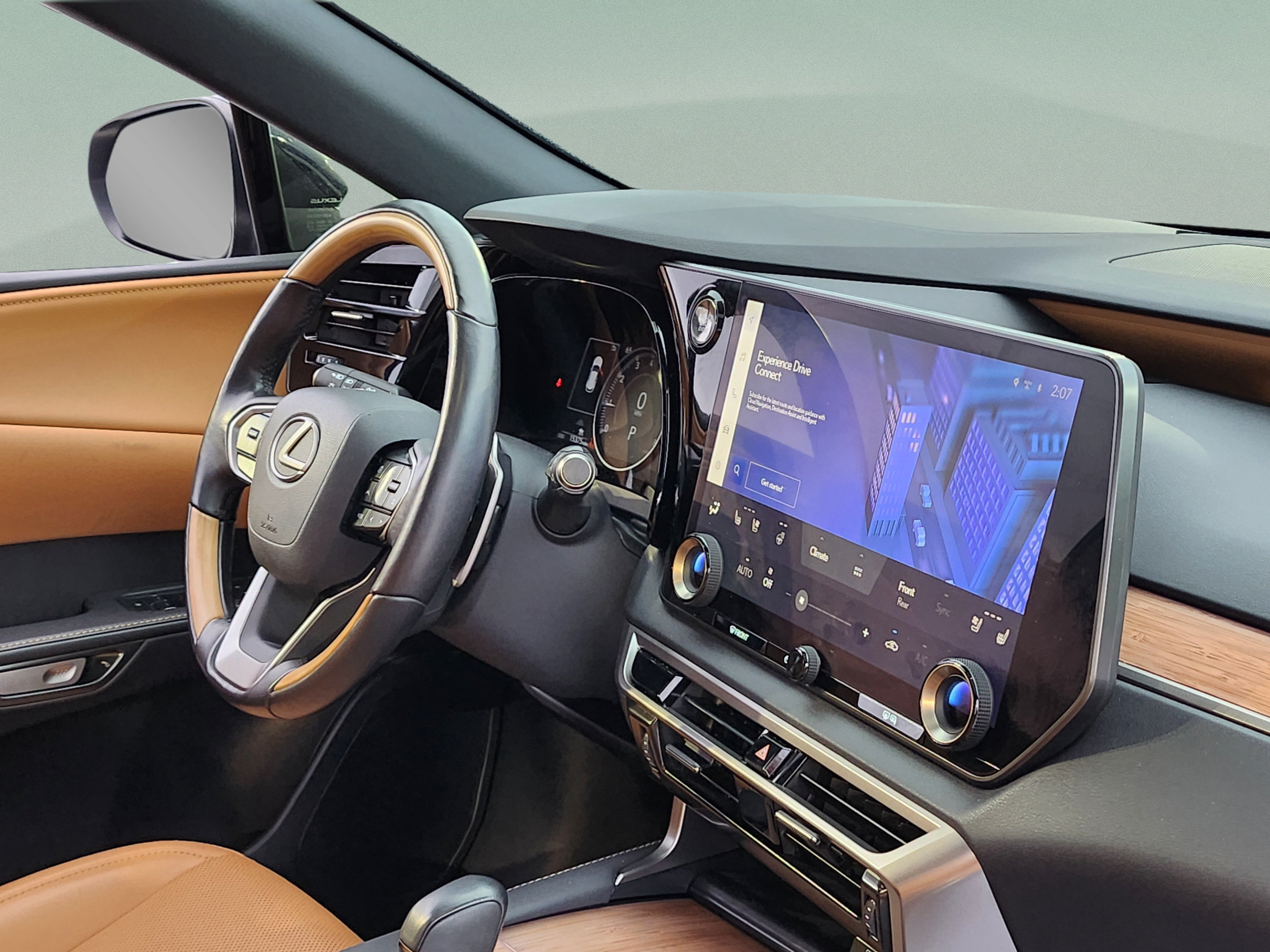 Used 2024 Lexus RX 350 Premium w/ Accessory Package (Z1) FWD image 30