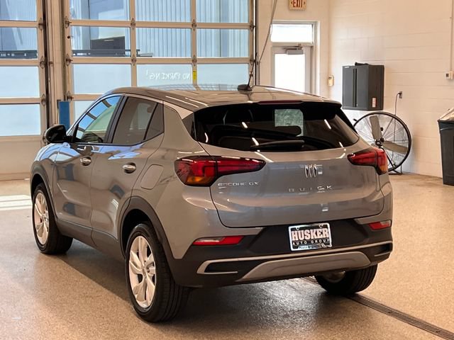Used 2025 Buick Encore GX Preferred AWD/4WD image 4
