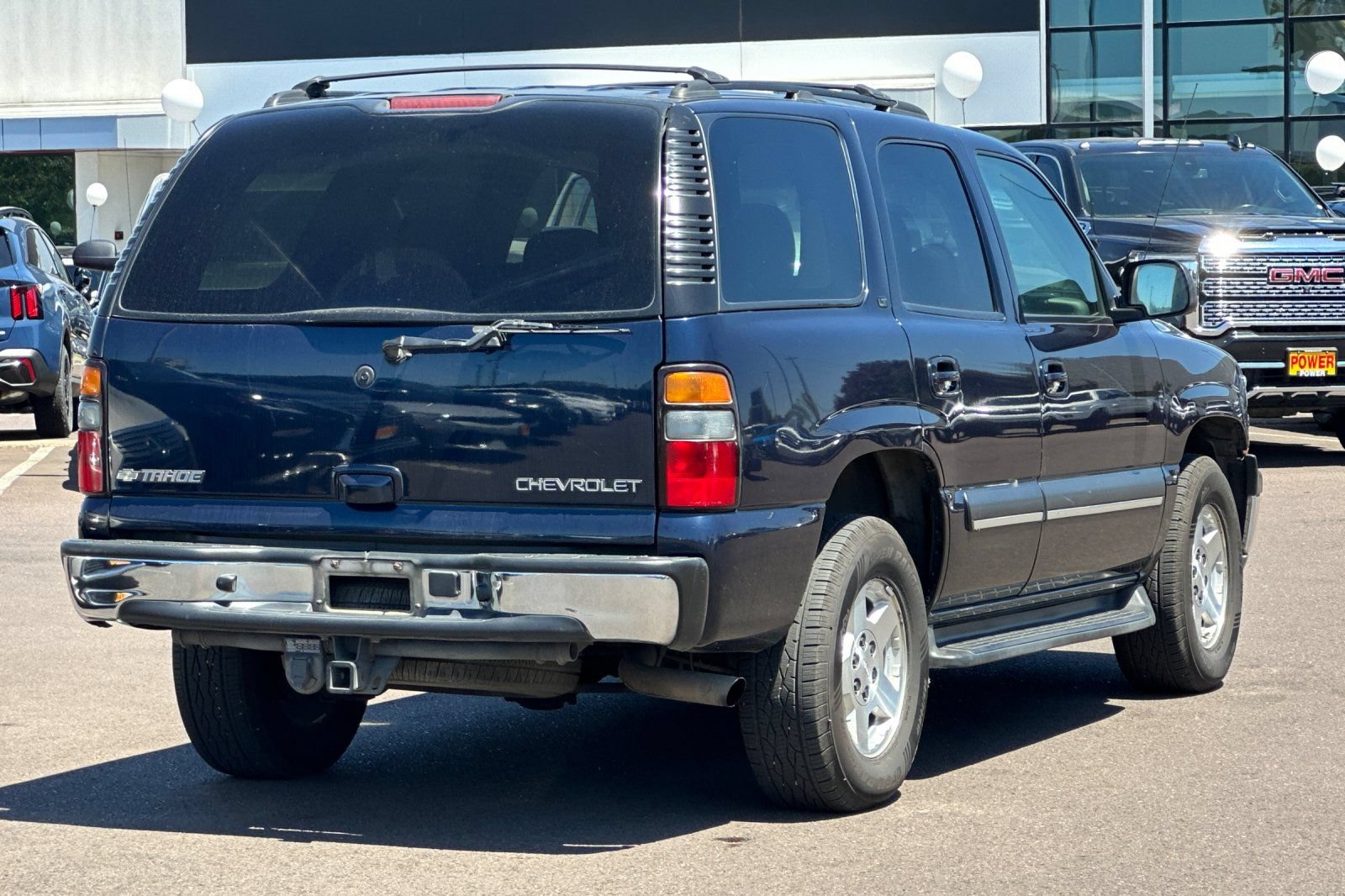 Used 2004 Chevrolet Tahoe LT w/ LT Preferred Equipment Group AWD/4WD image 4
