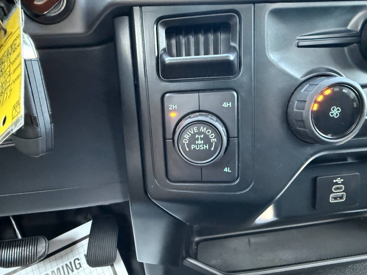 Used 2025 Ford F150 XL w/ Equipment Group 103A High AWD/4WD image 46