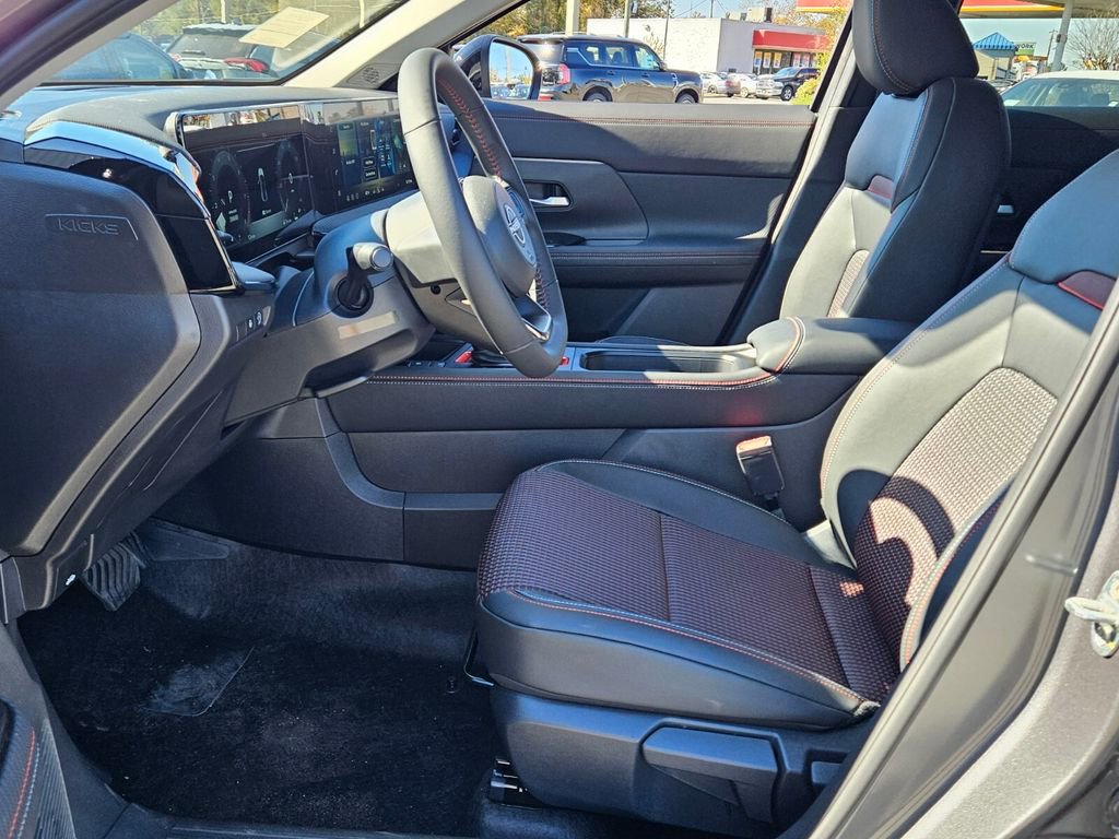 New 2026 Nissan Kicks SR w/ Cold Weather Package FWD image 5