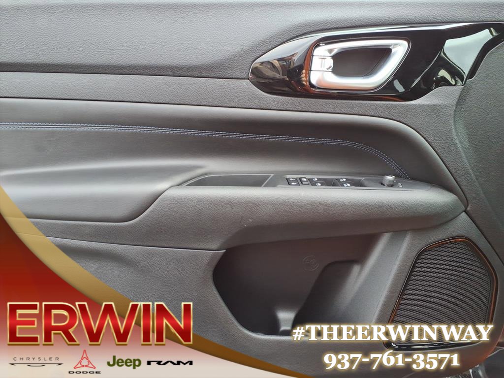 New 2026 Jeep Compass Limited AWD/4WD image 8