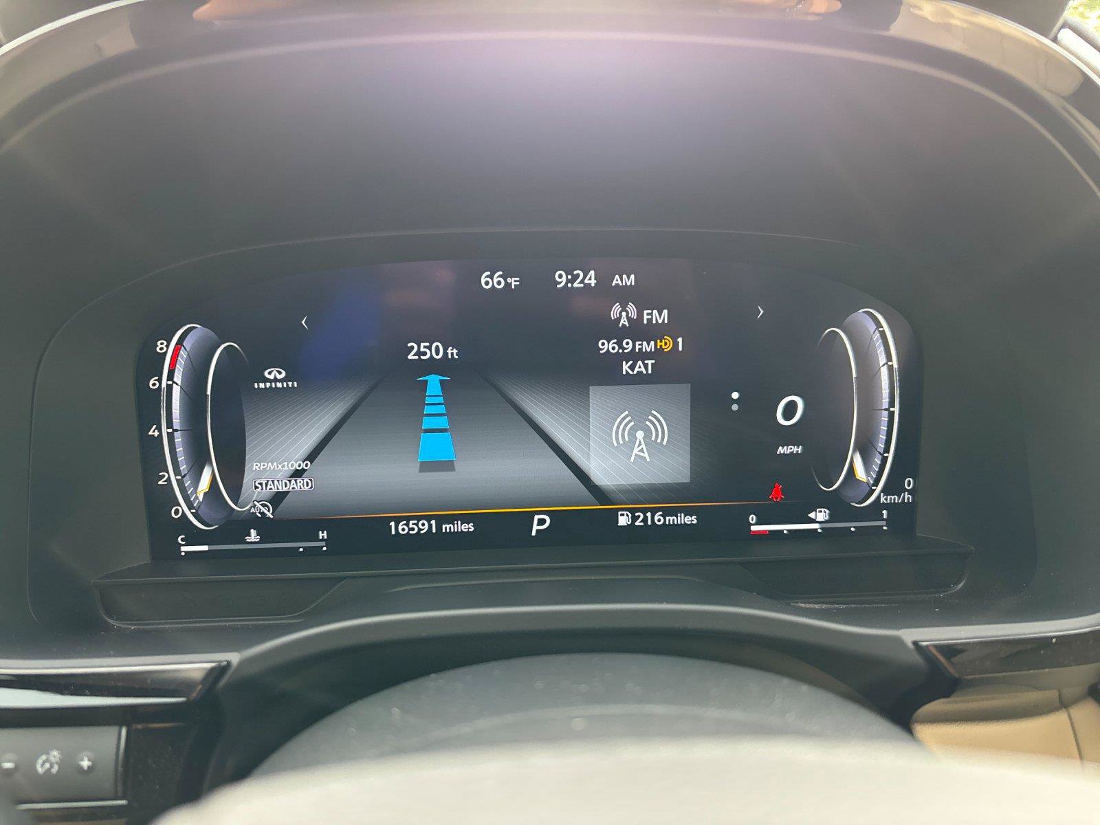 Used 2024 INFINITI QX60 Luxe FWD image 21