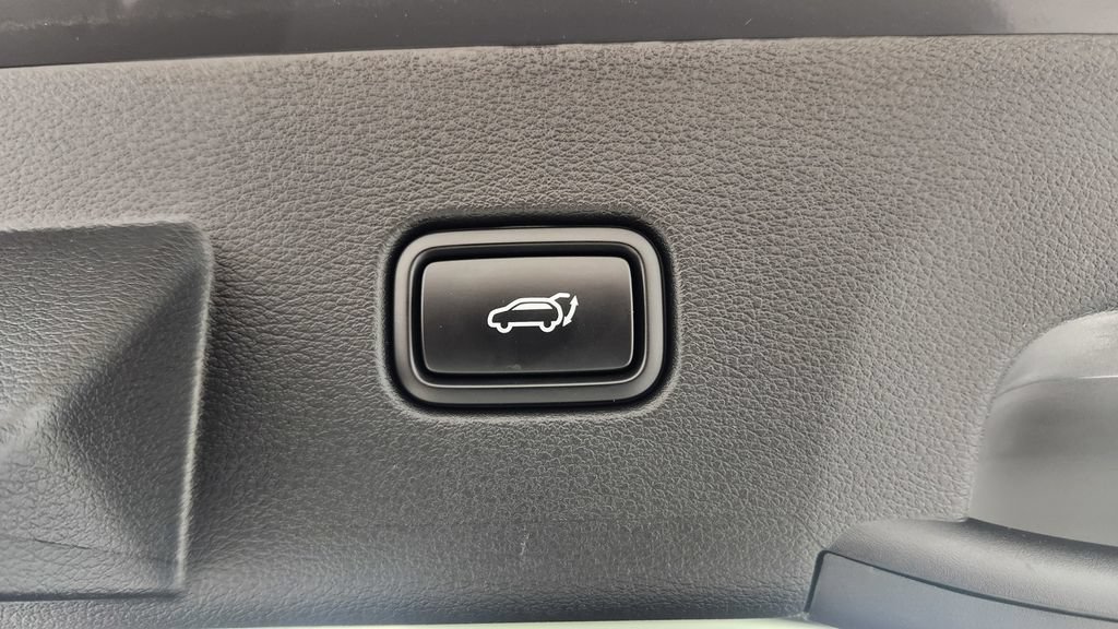 Used 2026 Kia Sportage EX AWD/4WD image 18
