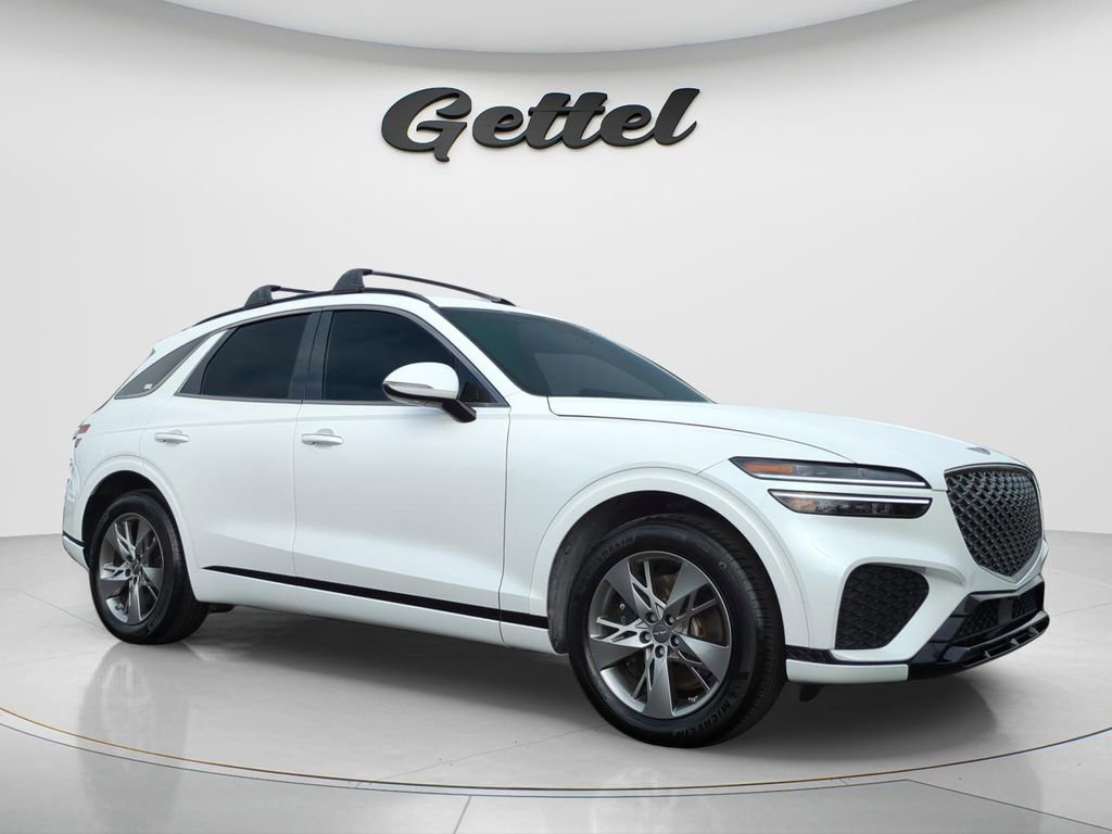 Used 2025 Genesis GV70 3.5T Sport image 2