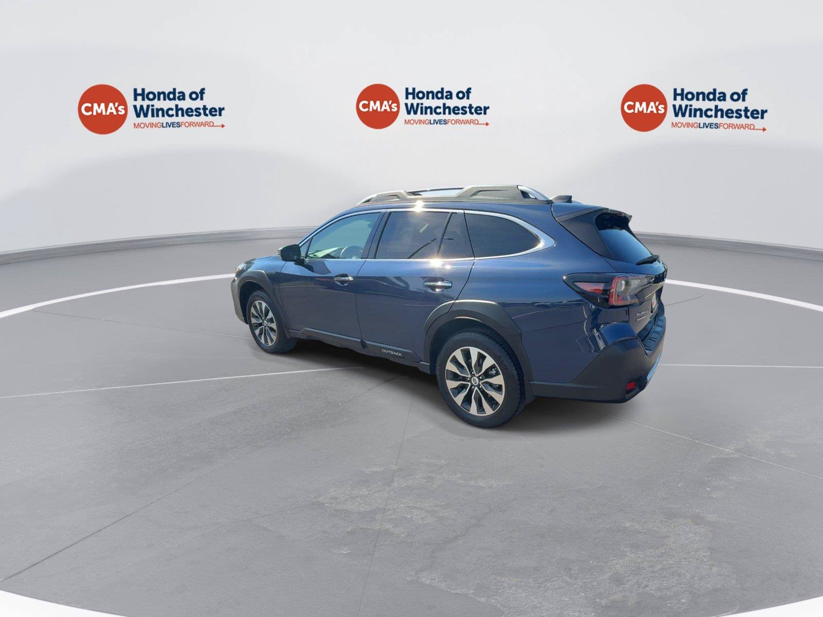 Used 2025 Subaru Outback Touring XT AWD/4WD image 6